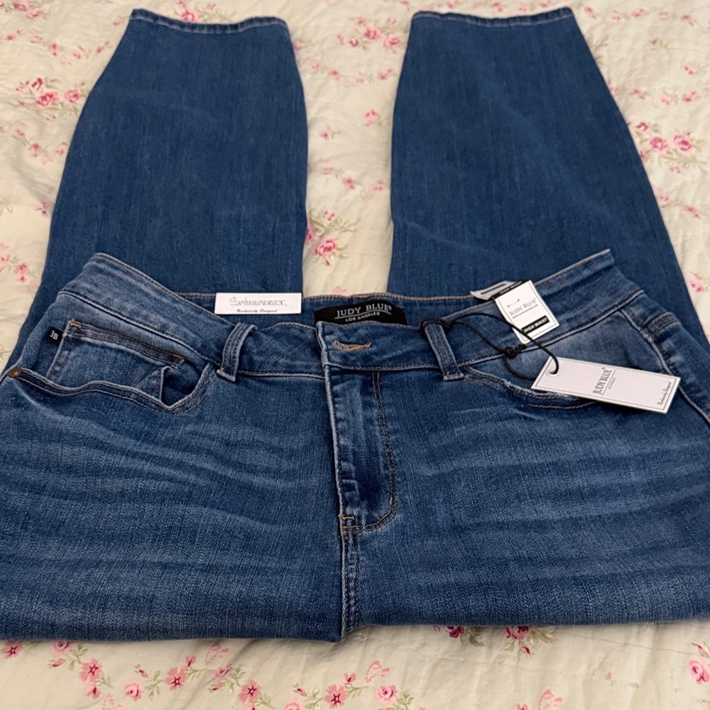 Judy Blue Women's Classic Blue Straight Leg Jeans